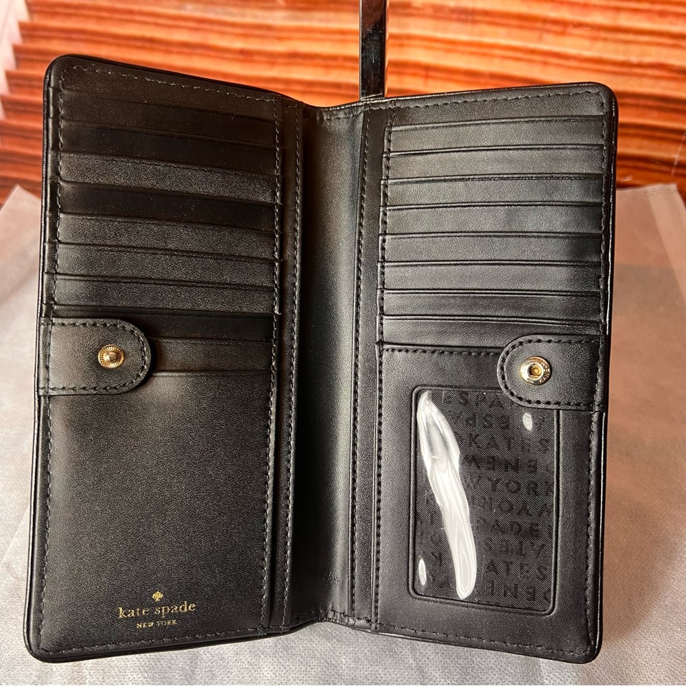 Kate Spade Black Pebbled Leather Long Wallet, snap close, 18 cc slots, 1 ID slot - Picture 7 of 15